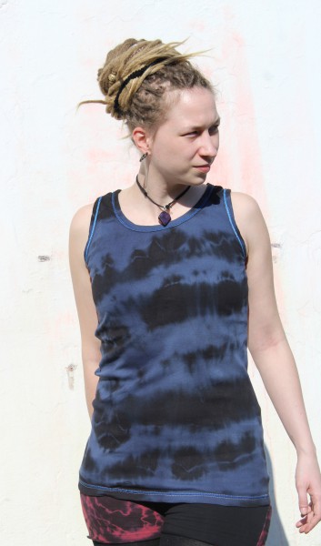 Tanktop Tica blau/schwarz mit Zierstickerei